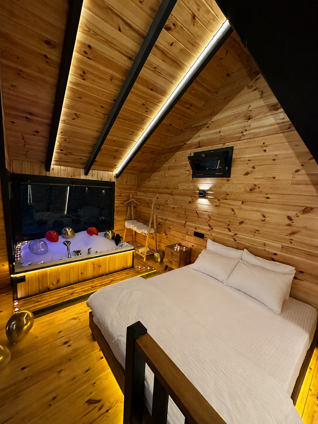 Dere Manzaralı Bungalov