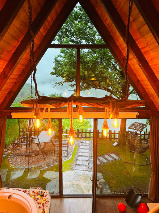 Dere Manzaralı Bungalov
