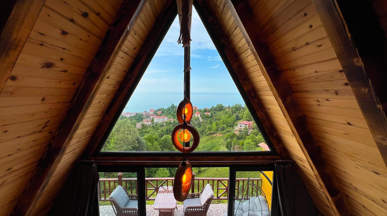 Dere Manzaralı Bungalov