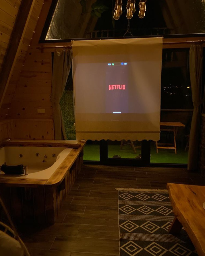 Dere Manzaralı Bungalov