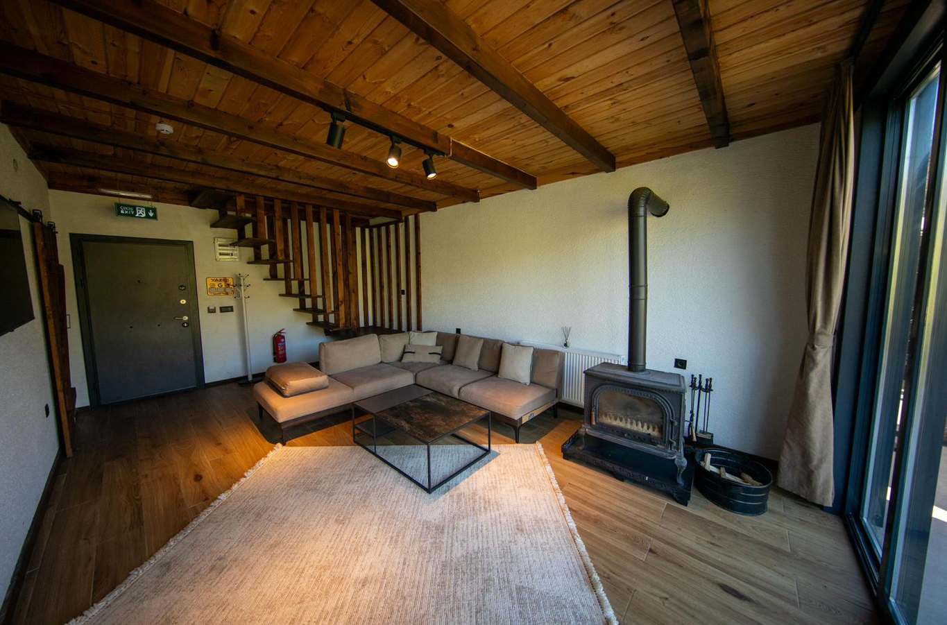 Dere Manzaralı Bungalov
