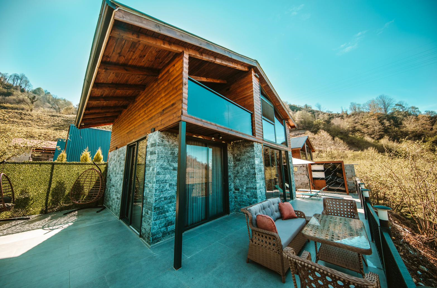 Dere Manzaralı Bungalov