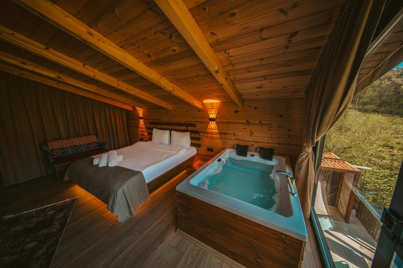 Dere Manzaralı Bungalov