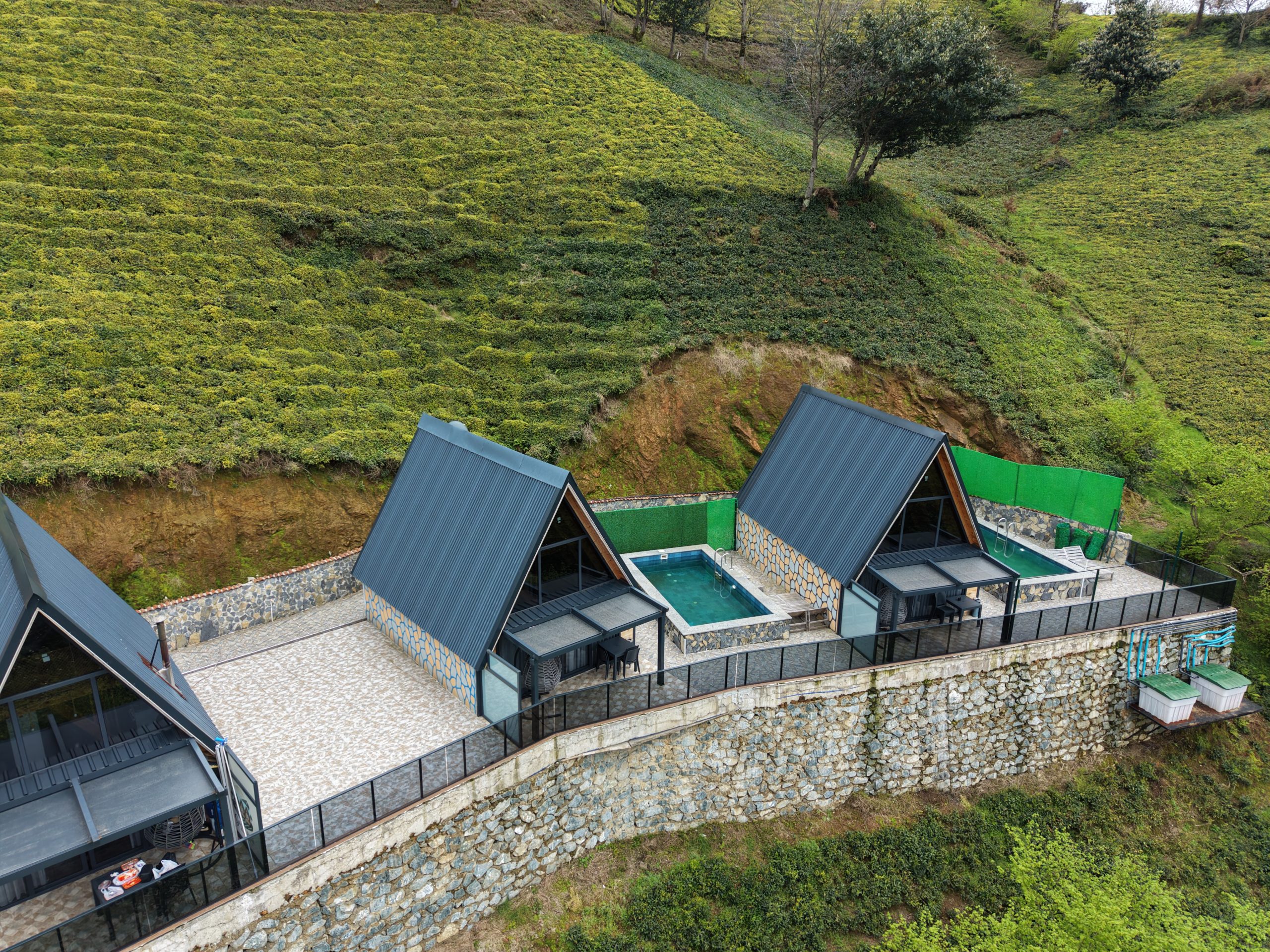 Dere Manzaralı Bungalov
