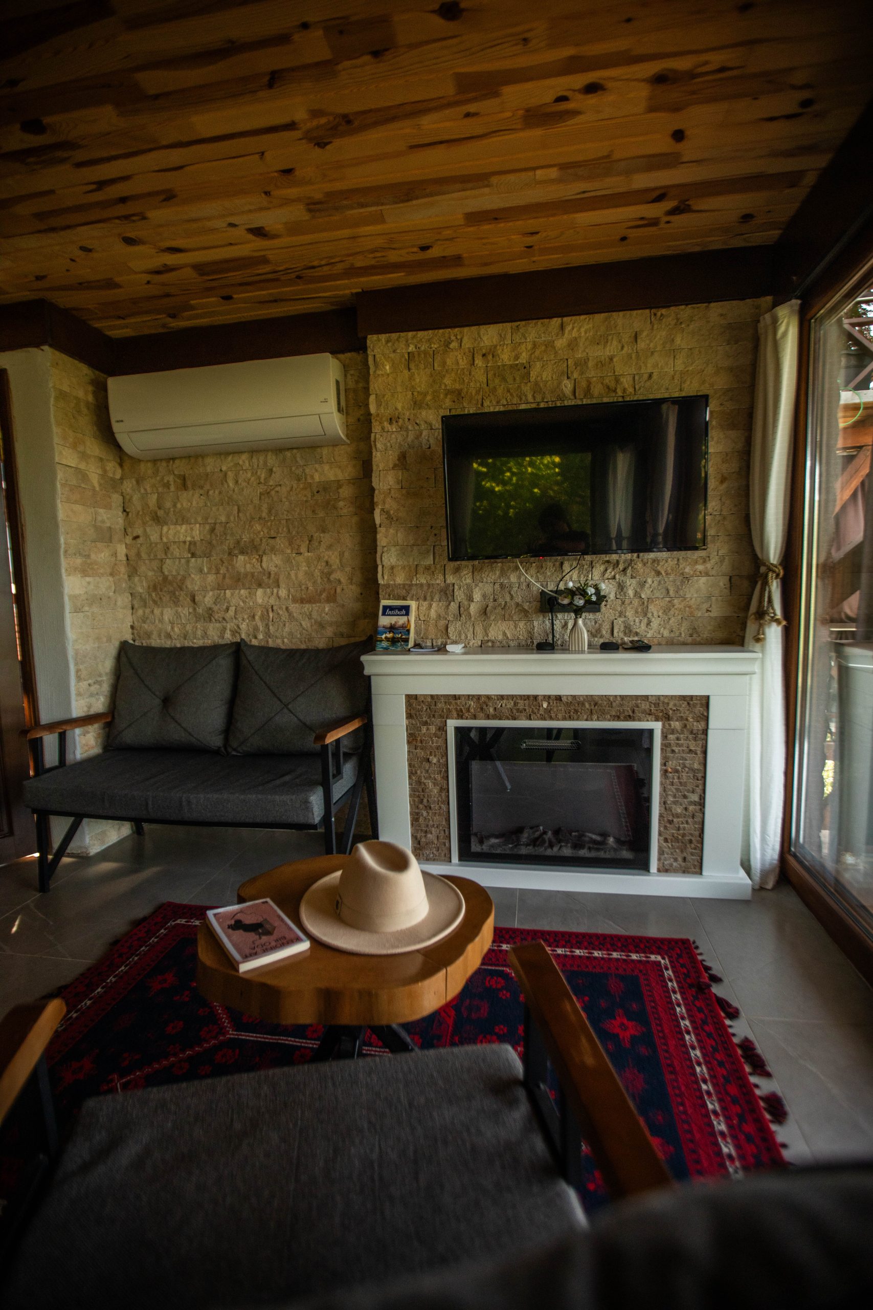 Dere Manzaralı Bungalov