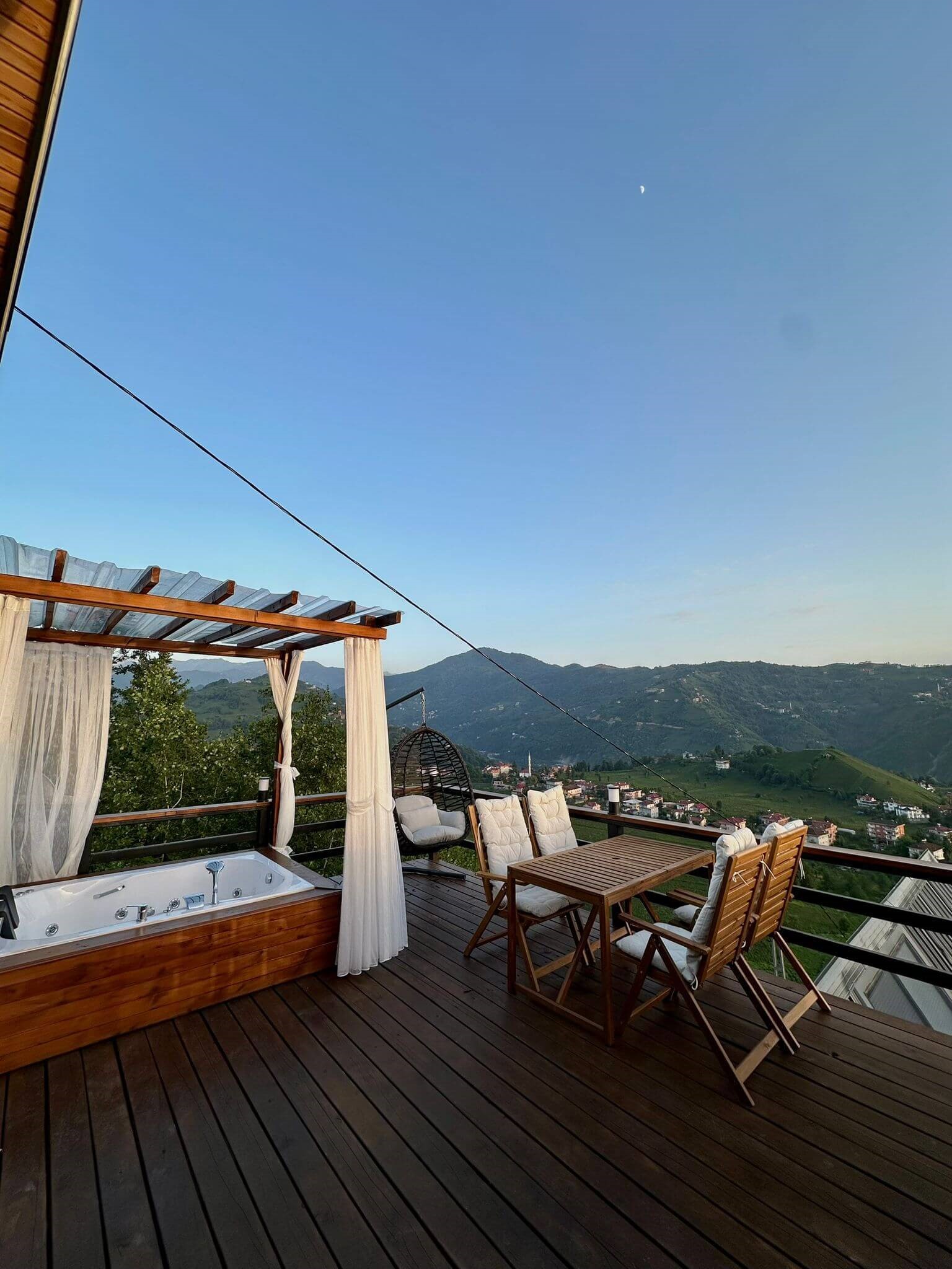 Hamaklı Bungalov